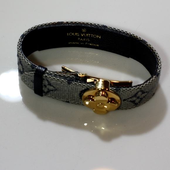 Pre-owned Louis Vuitton Bracelet. Authentic - Picture 1 of 2